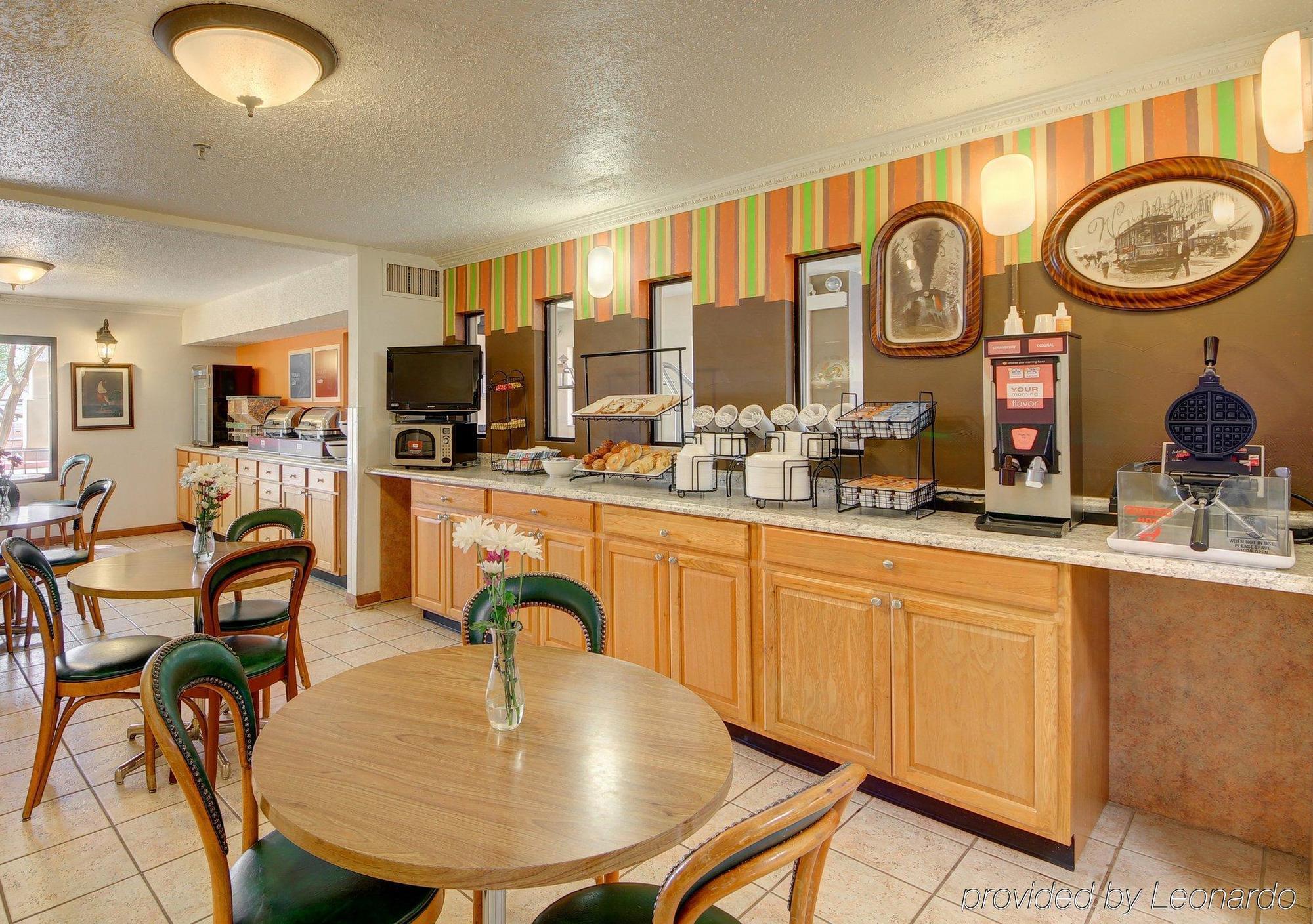 Western Inn And Suites Enid Bagian luar foto