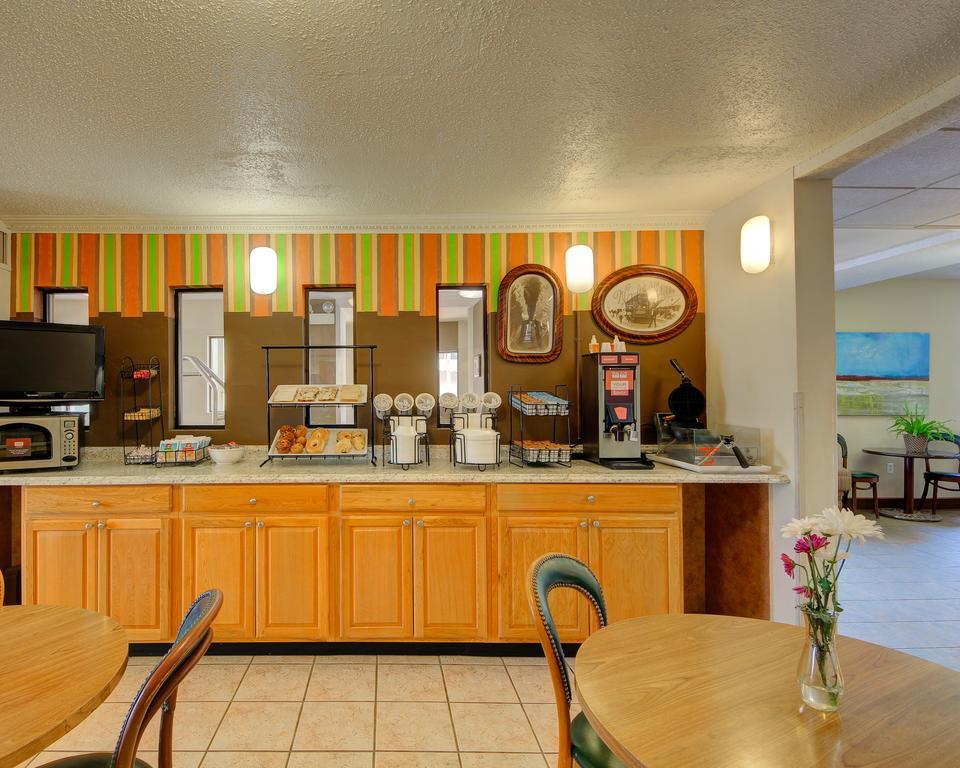 Western Inn And Suites Enid Bagian luar foto