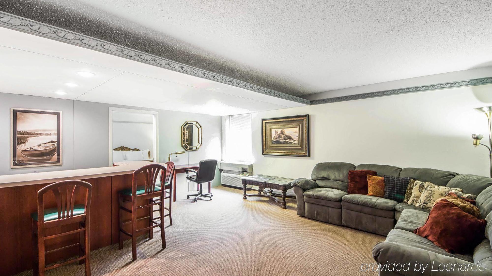 Western Inn And Suites Enid Bagian luar foto