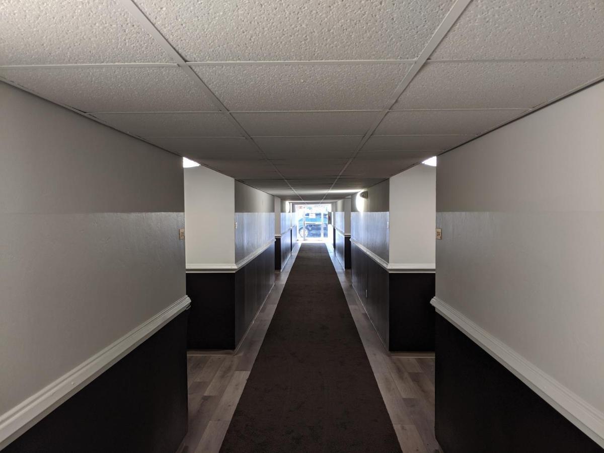 Western Inn And Suites Enid Bagian luar foto